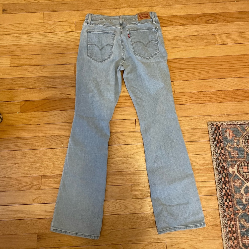 Levi’s 725 High Rise Bootcut Jeans
